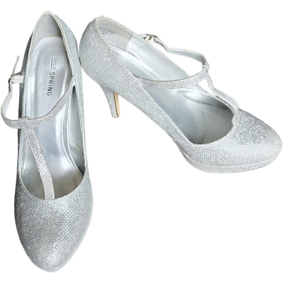 Call IT Spring Women silver pump Heels Platform shoes. Size 9